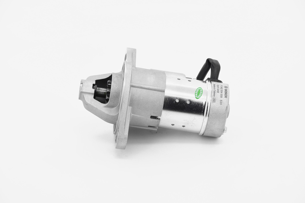BOSCH S114815A Štartér F 042 004 009