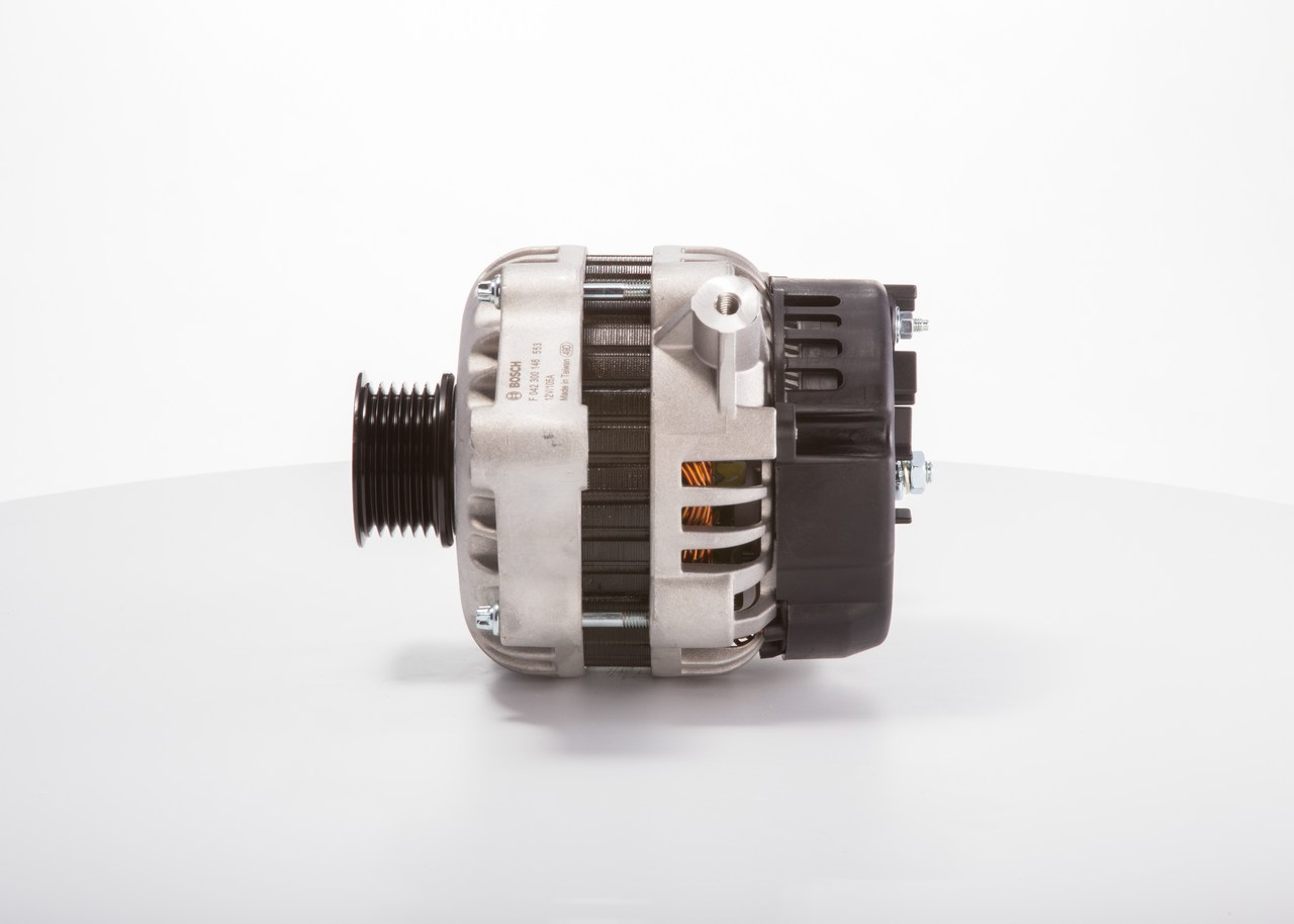 BOSCH F 042 300 146 Lichtmaschine Opel Omega B Limousine 2.0 (F69, M69, P69) 122 PS Benzin 1994