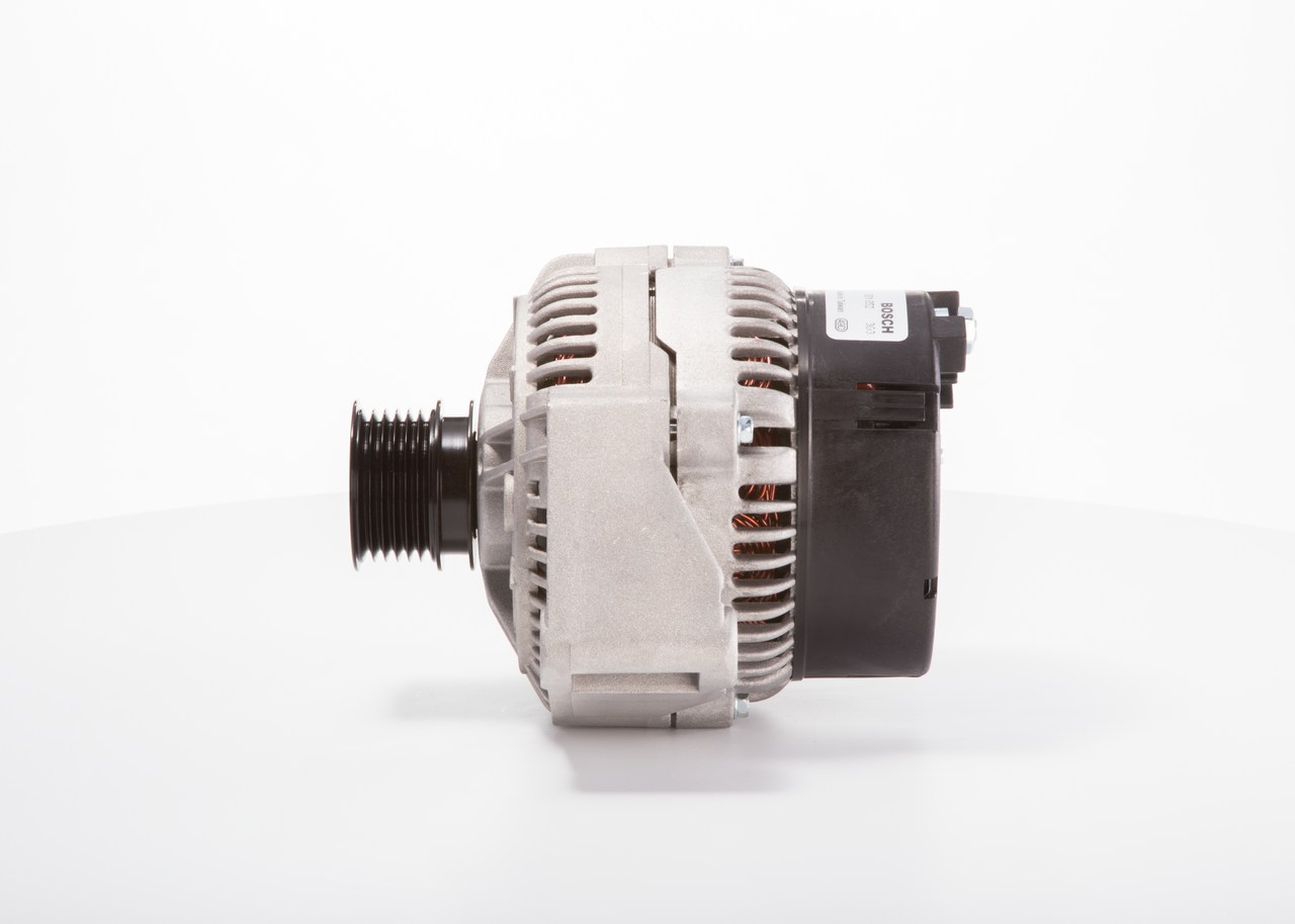BOSCH A 0101545502 Laturi F 042 301 052