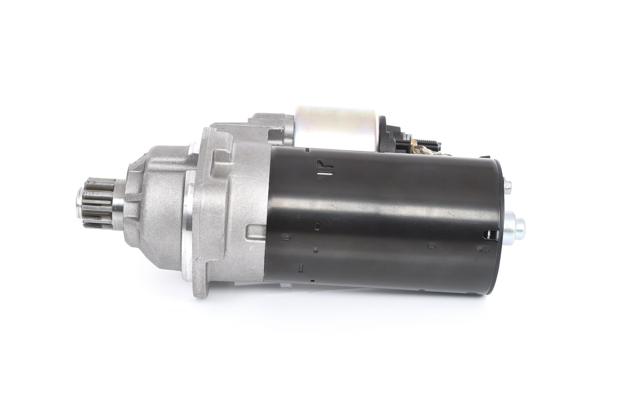 BOSCH 0 001 123 038 Anlasser T5 Multivan 2.0 TSI 150 PS Benzin 2015