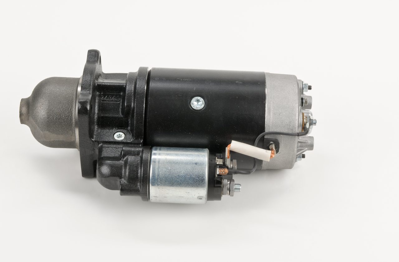 0 001 368 008 BOSCH 1173560 Anlasser