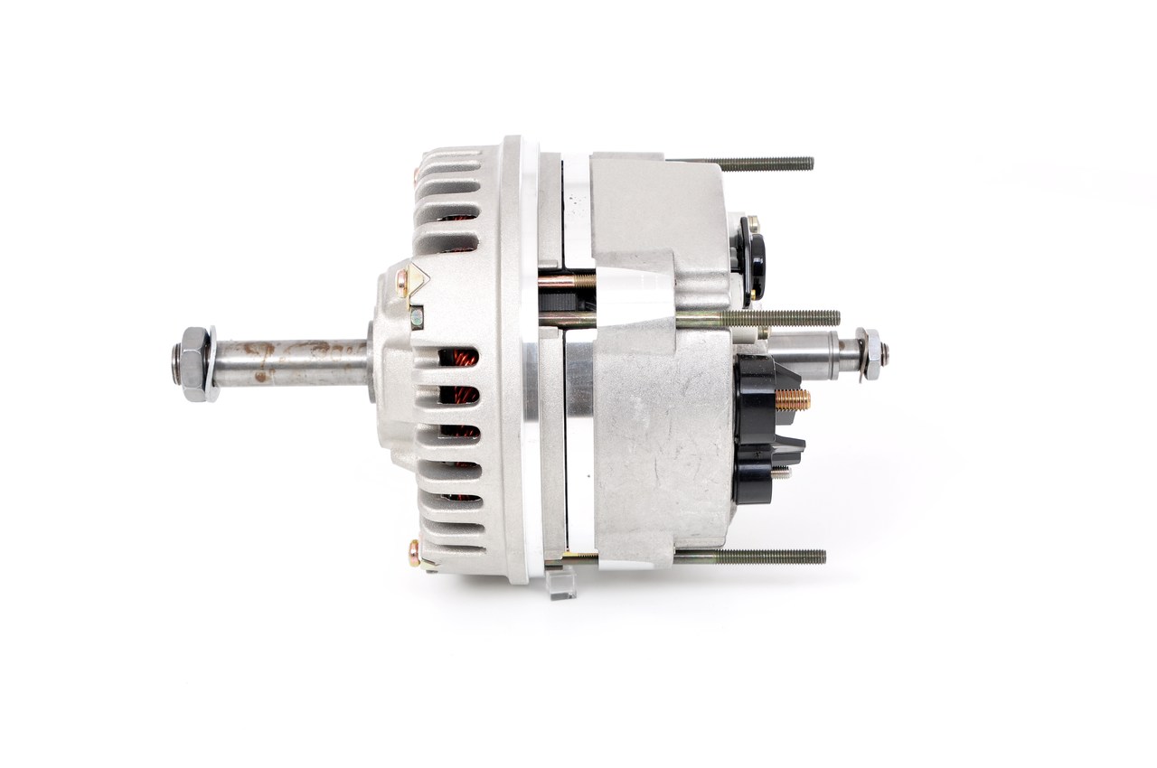 BOSCH 0 120 468 125 Lichtmaschine Porsche 911 993 Cabrio 3.8 Carrera (M 64.05S, M 64.06S) 286 PS Benzin 1995