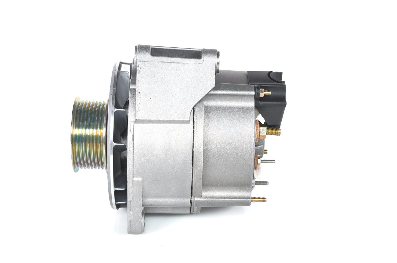 BOSCH 010-154-0002 Alternátor 0 120 468 145