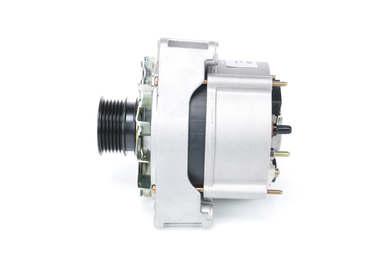 BOSCH A 008 154 06 02 Alternátor 0 120 469 855