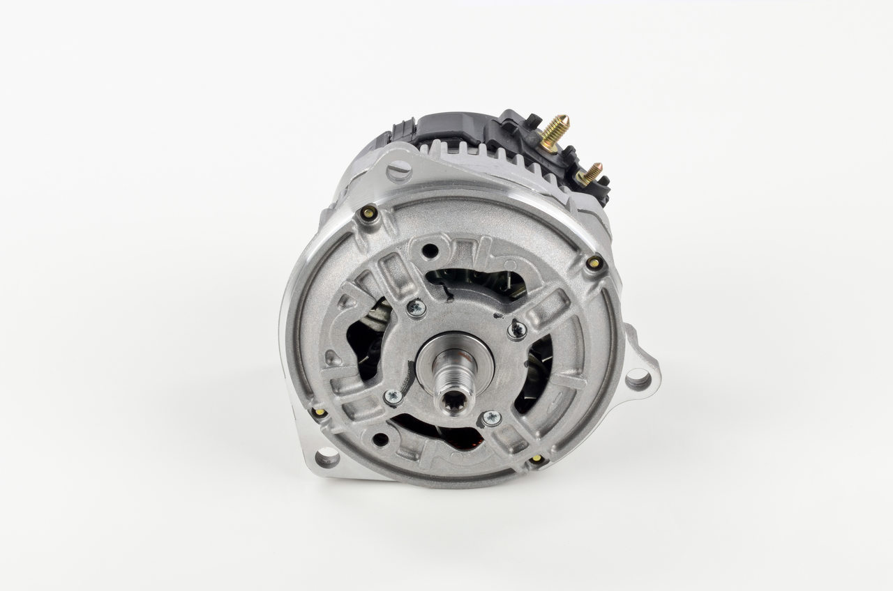 0 123 105 001 BOSCH 12312306020 Lichtmaschine