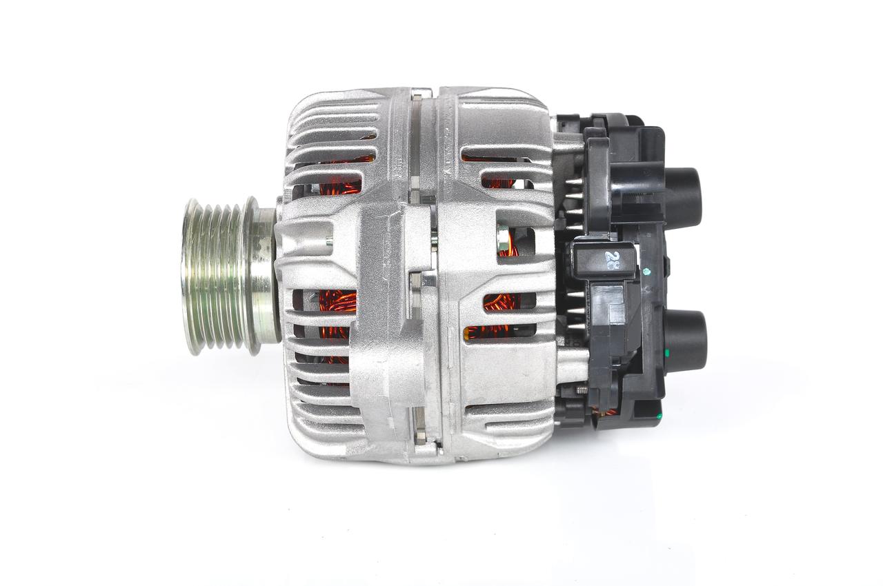 0 124 325 059 BOSCH 46832123 Lichtmaschine