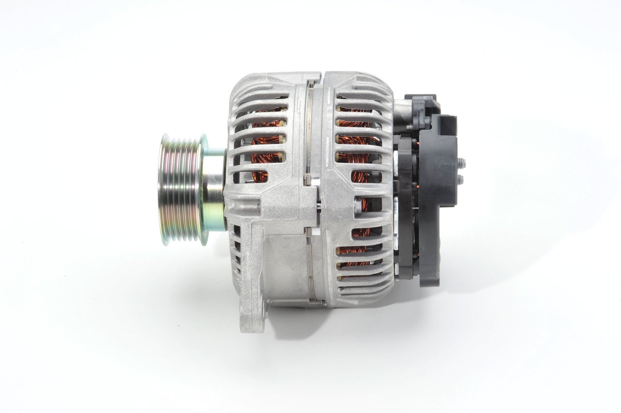 BOSCH 0 124 515 044 Dynamo Iveco Daily 3 2.8 65 C 13 140 Pk Diesel 2000