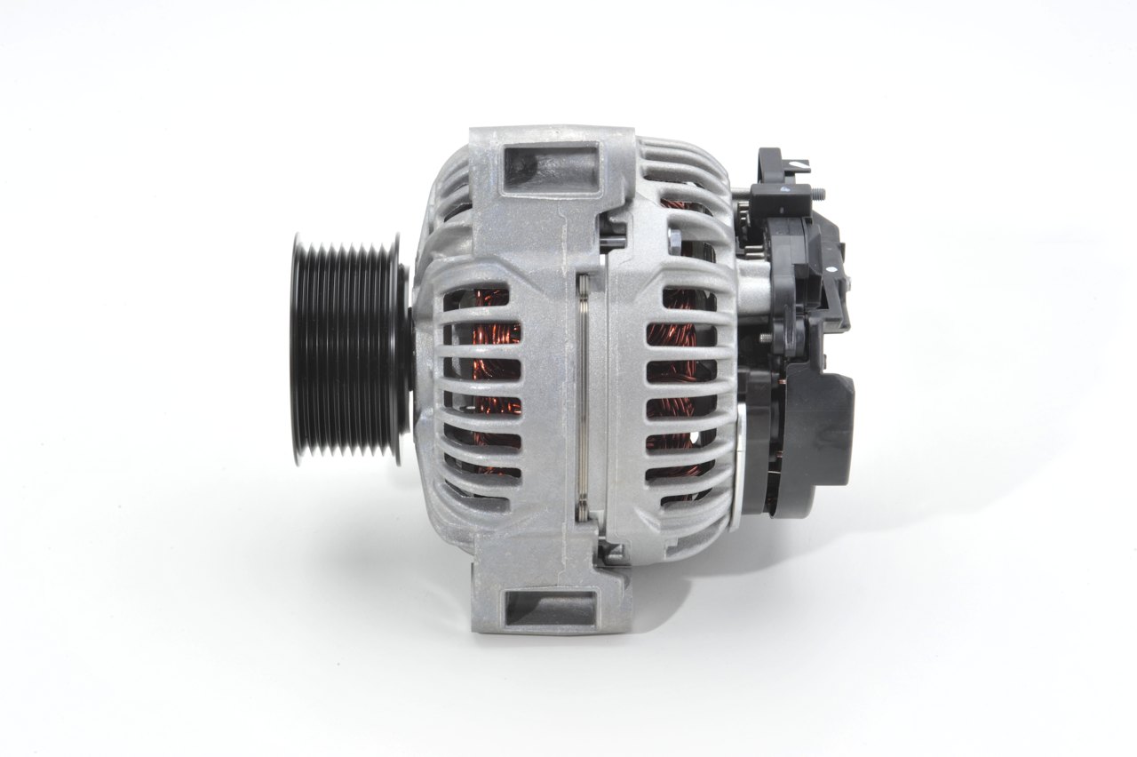 BOSCH A 0121541402 Laturi 0 124 615 057