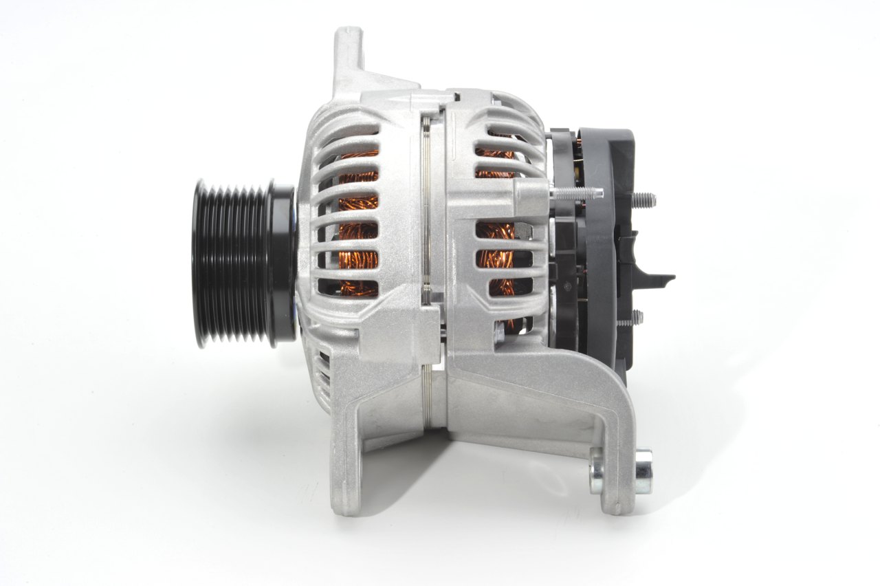 0 124 655 019 BOSCH A004TR5392 Lichtmaschine