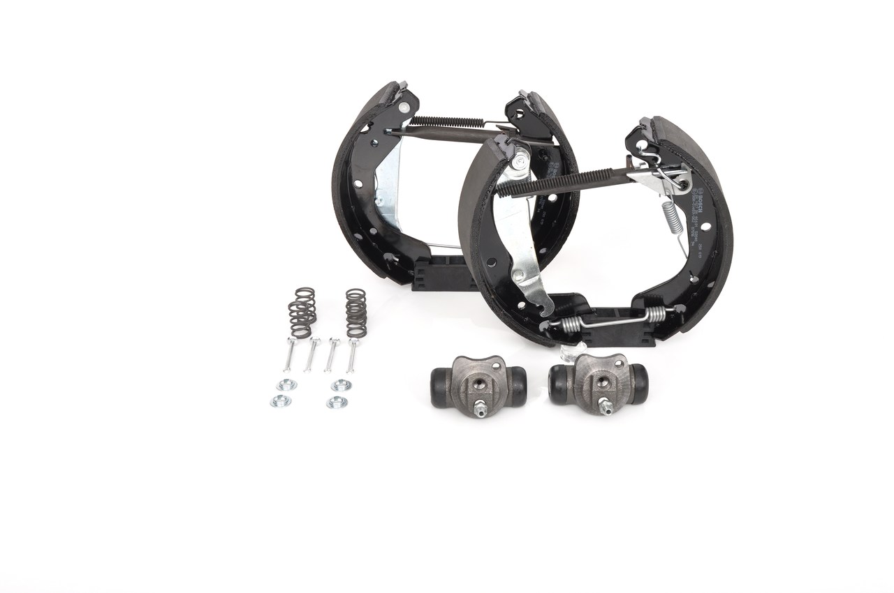 BOSCH 0 204 114 637 Zapatas de freno DAEWOO Nubira Hatchback (J100) 2.0 16V 133 cv Gasolina 2023