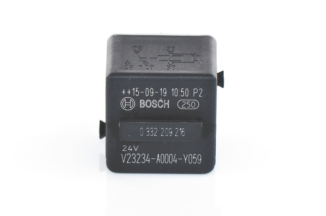 BOSCH 61 368 373 700 Rele 0 332 209 216