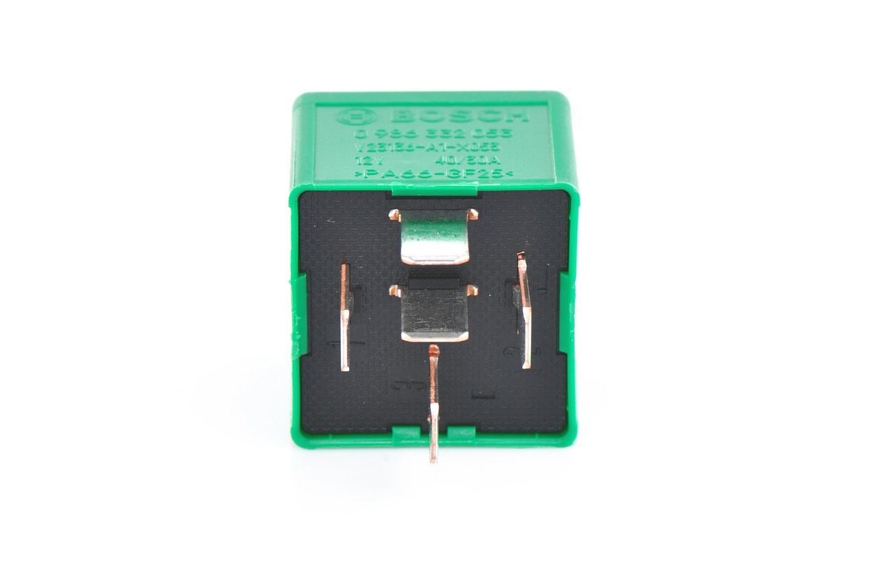 0 986 332 053 BOSCH 141951253B Relay