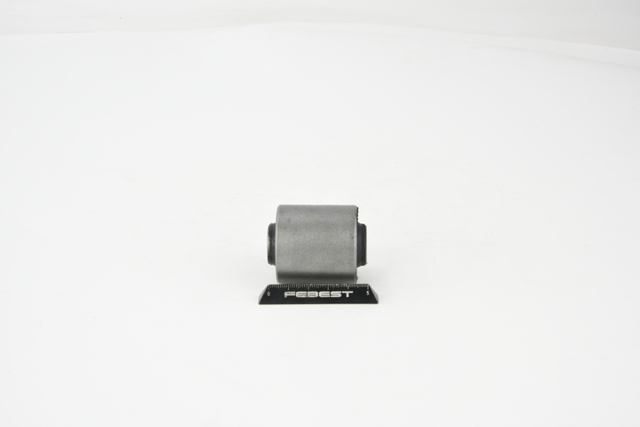 FEBEST MAB-029 Silent bloc de triangle Mitsubishi Galant V 2.0 GLSI 137 CV Essence 1995