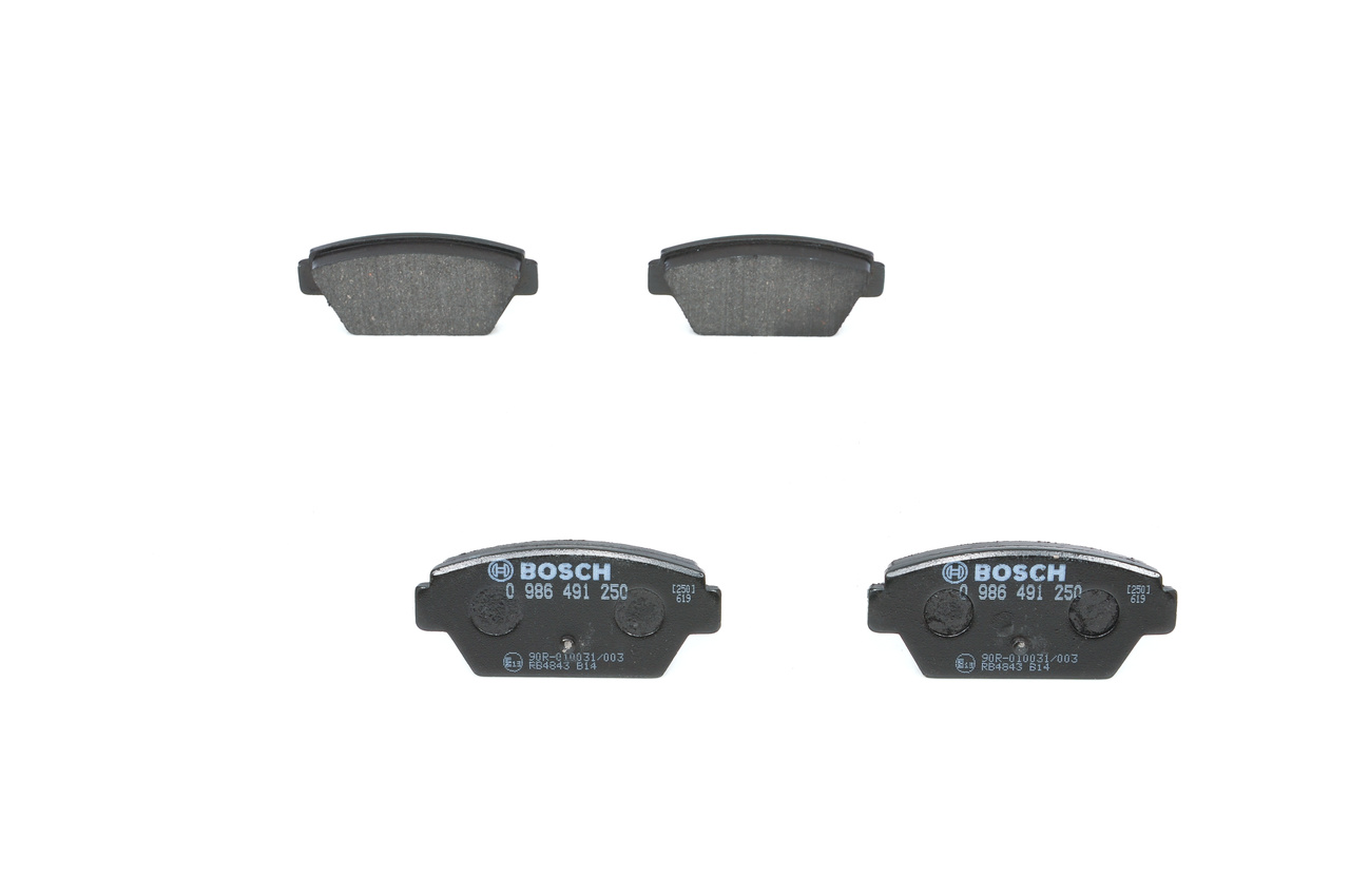 BOSCH 0 986 491 250 Bremseklodser Mitsubishi Lancer 4 1.8 GTi 16V 140 HK Benzin 1992