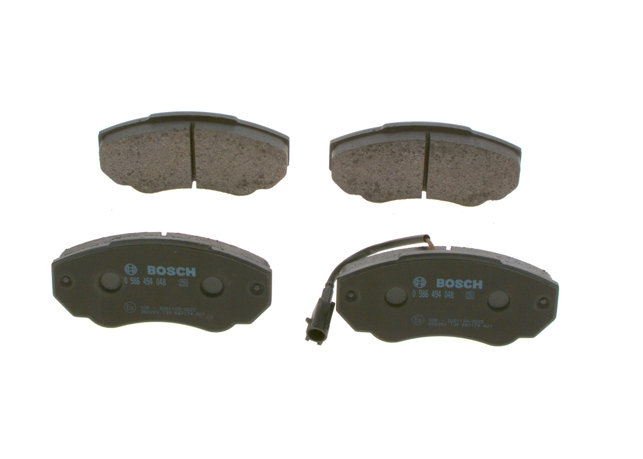 BOSCH 0 986 494 048 remblokken Fiat Ducato 244