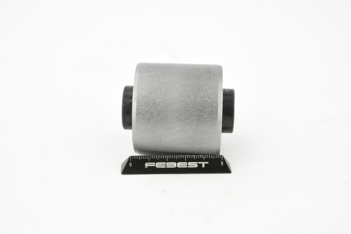 FEBEST NAB-077 draagarmrubber 550460W001
