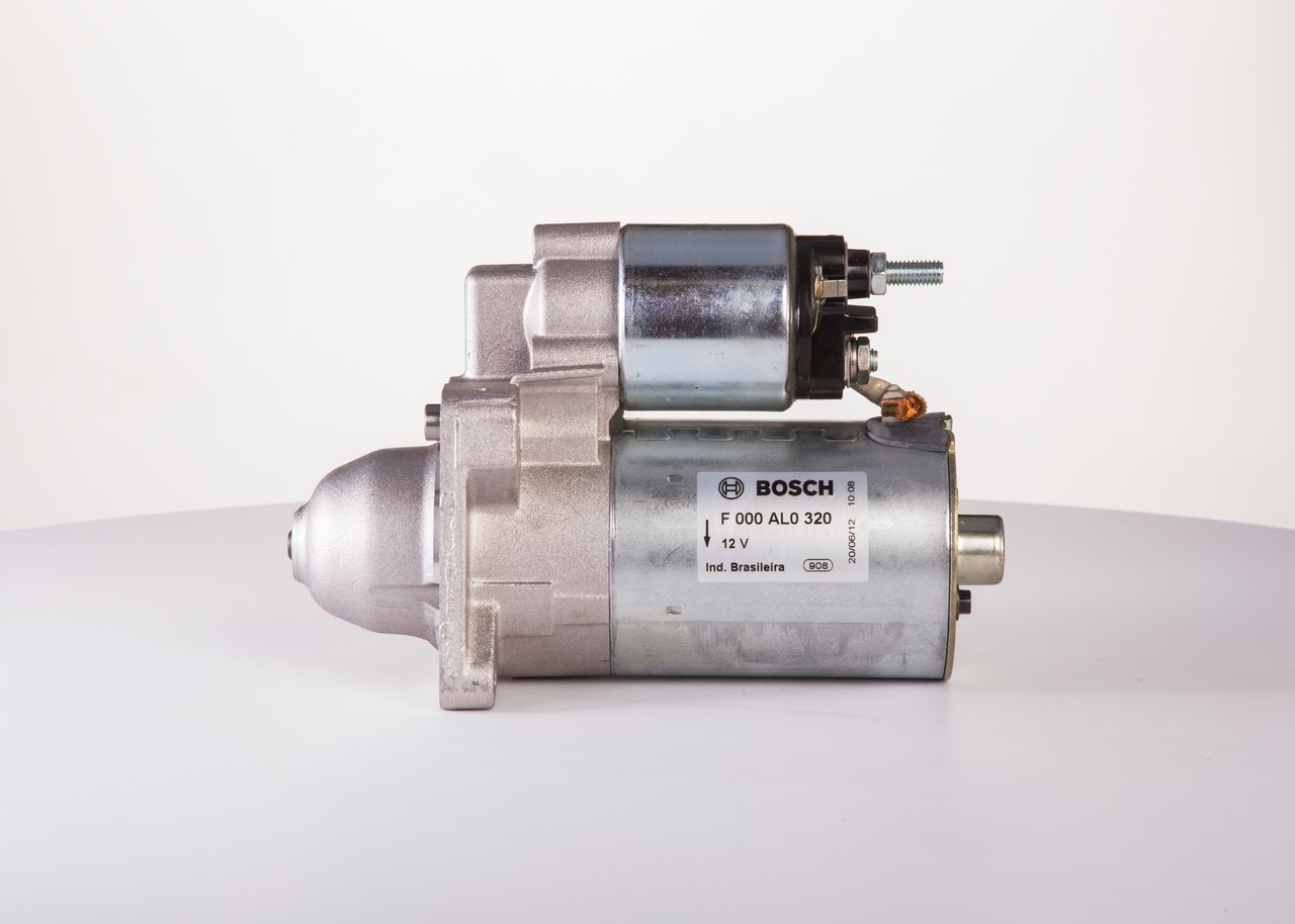 BOSCH F 000 AL0 320 startmotor Fiat Strada 178E 1.4 85 Pk Benzine 2011