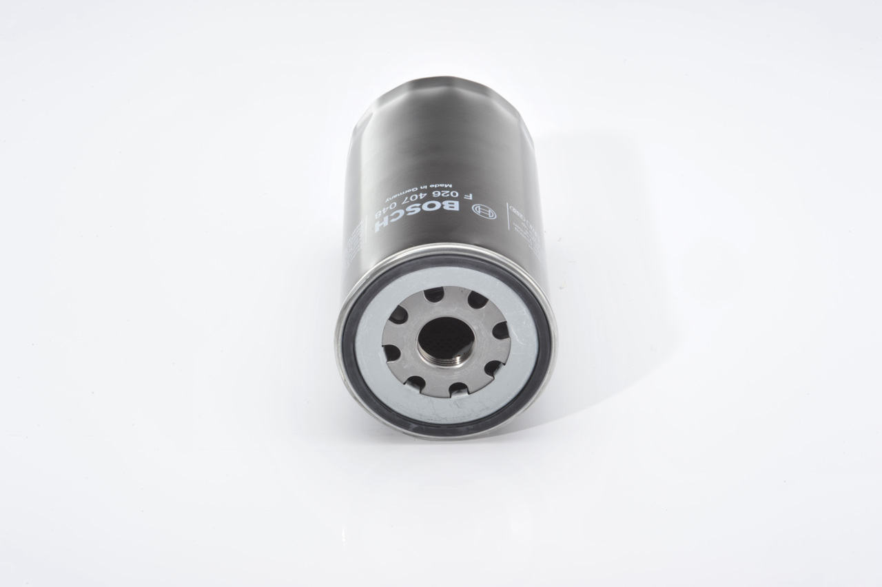 BOSCH 84818743 Filtro de aceite F 026 407 048