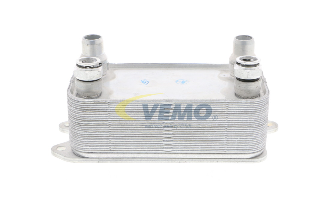 Moottoriöljyn jäähdytin VEMO tuotenro: V30-60-1316, 68,51 €, Alennus: % Alkuperäisosa