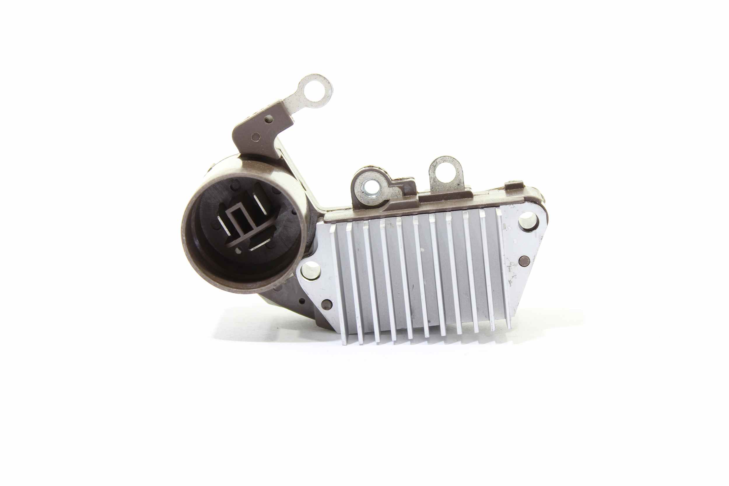 ALANKO 10700391 spenningsregulator Suzuki Swift AA 1.0 Turbo 71 hk Bensin 1989