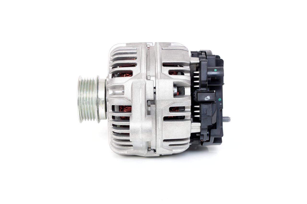 BOSCH 1 986 A00 527 Ģenerators Fiat Stilo Universālis 1.6 16V 103 ZS Benzīns 2004