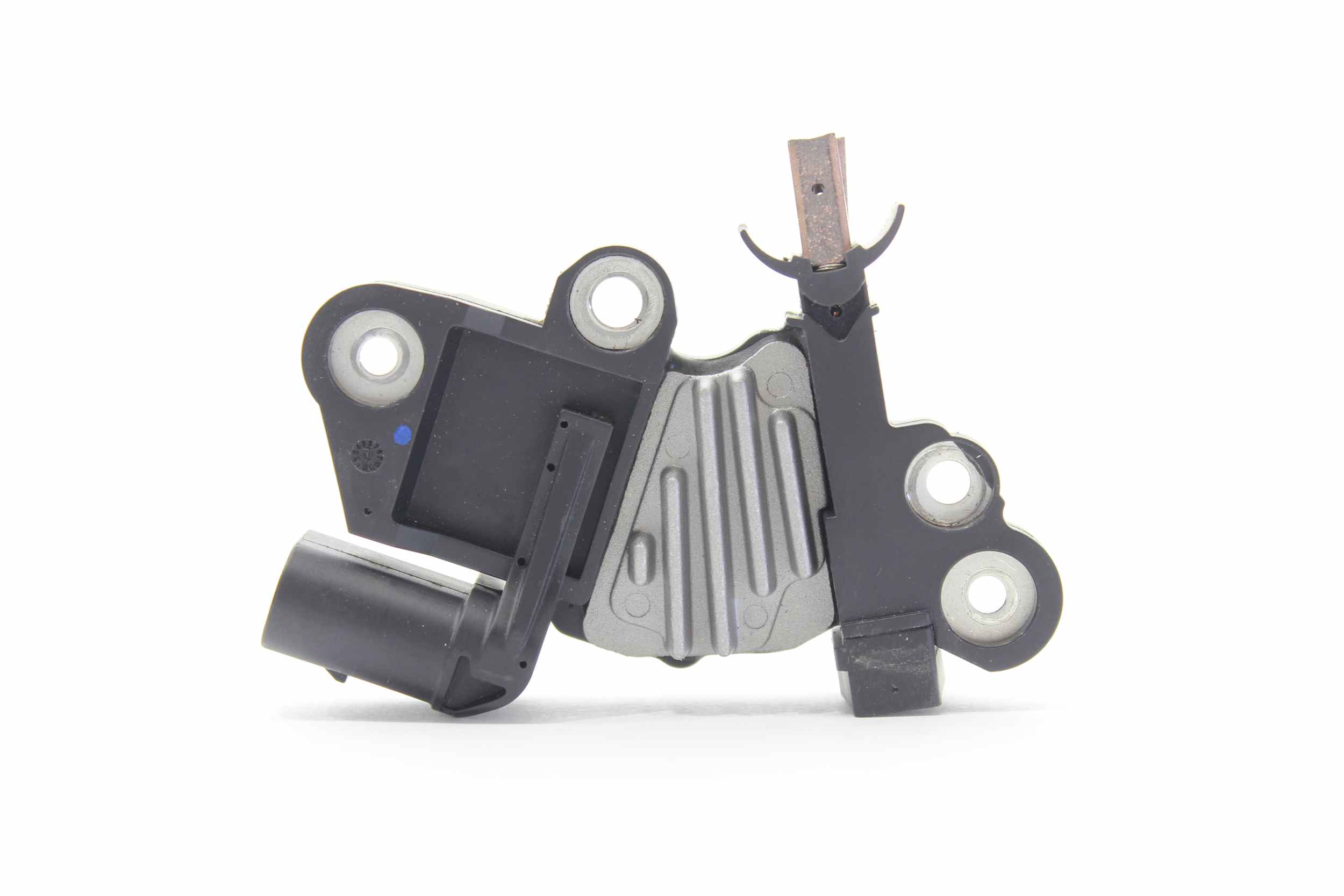 ALANKO 10700590 Ģeneratora sprieguma regulators Mercedes S211 E 500 5.5 (211.272) 388 ZS Benzīns 2007