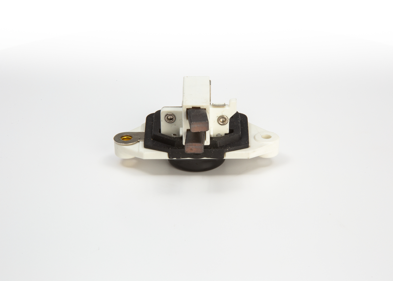 1 986 AE0 007 BOSCH 2Y9541 Lichtmaschinenregler