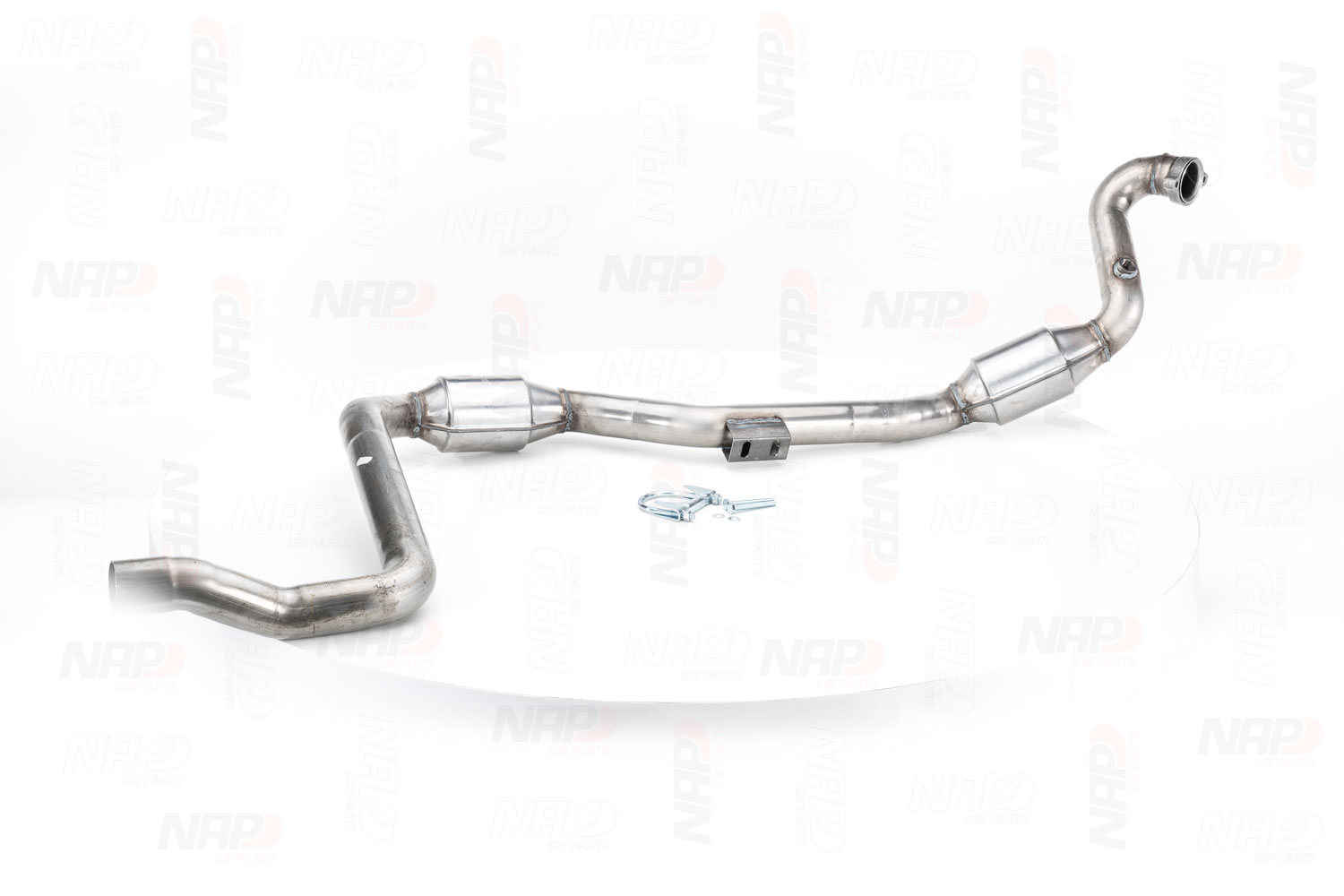 Catalizadores NAP carparts MERCEDES-BENZ GLA CAK11078