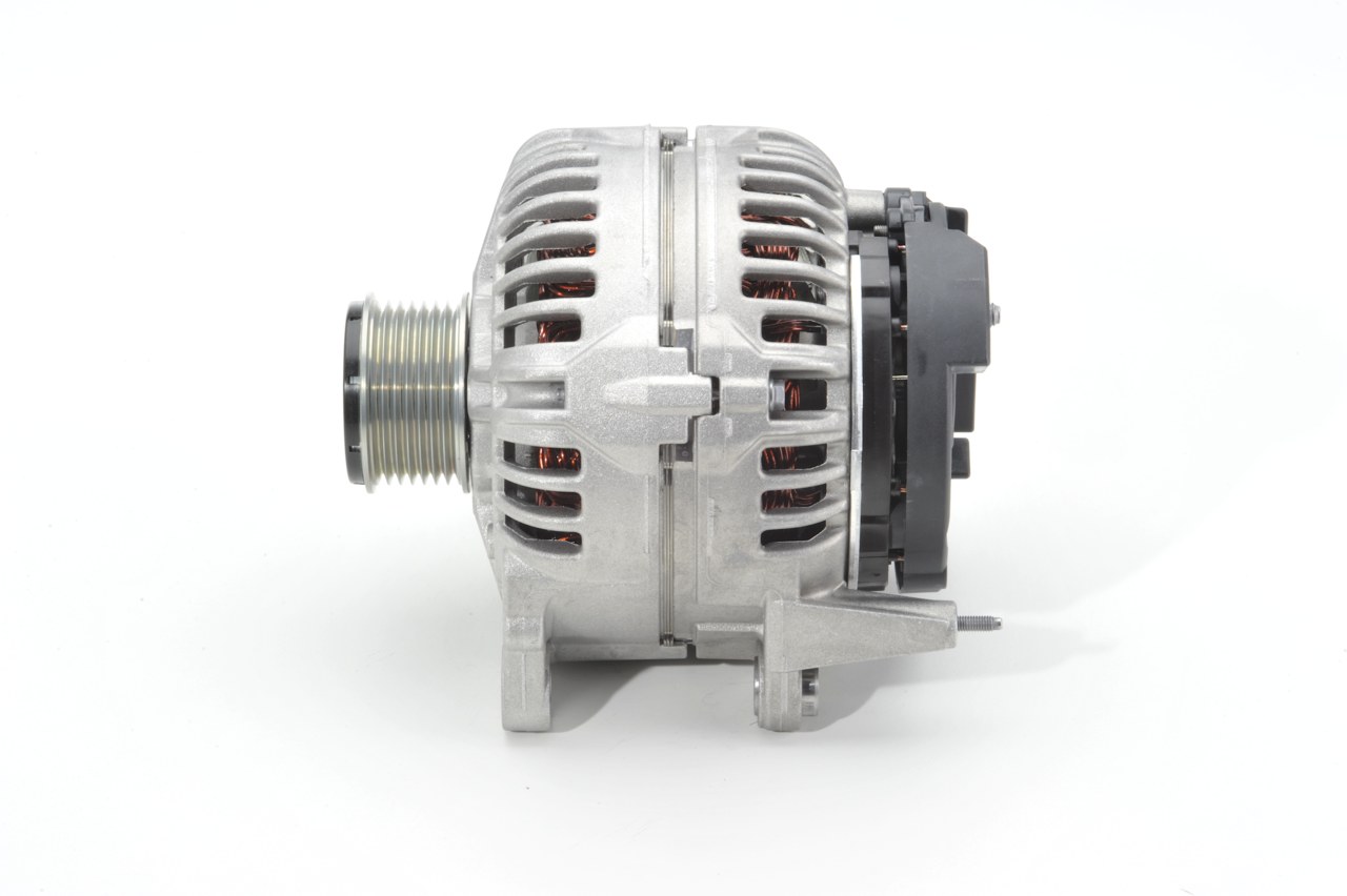 0 124 615 067 BOSCH 95560391701 Lichtmaschine