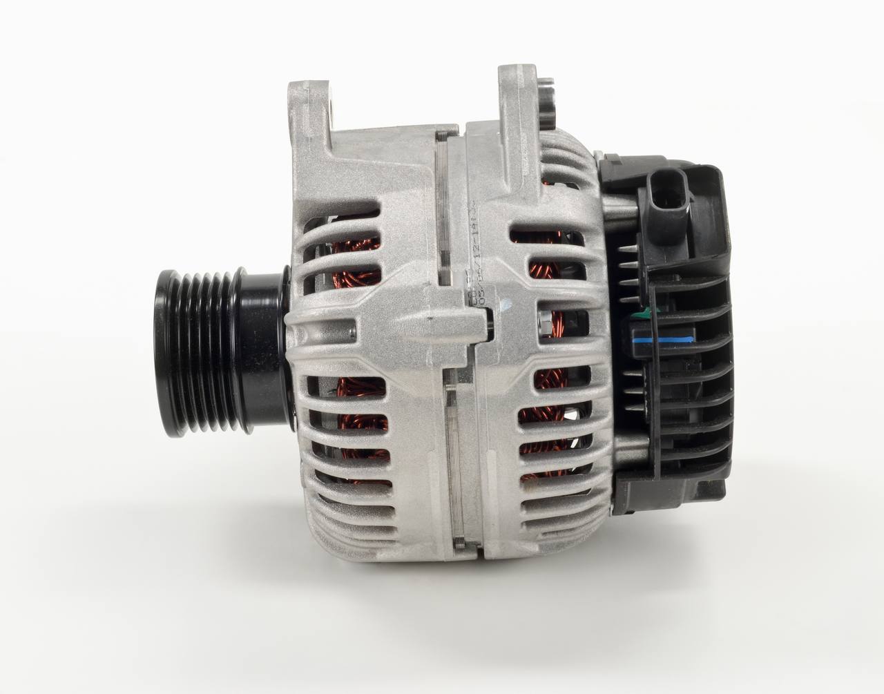 BOSCH 1 986 A01 157 Ģenerators Vectra C GTS 2.8 V6 Turbo 250 ZS Benzīns 2009