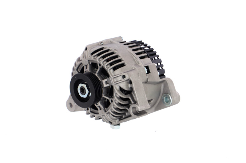 011-003-000241R REMANTE 5705HV Lichtmaschine
