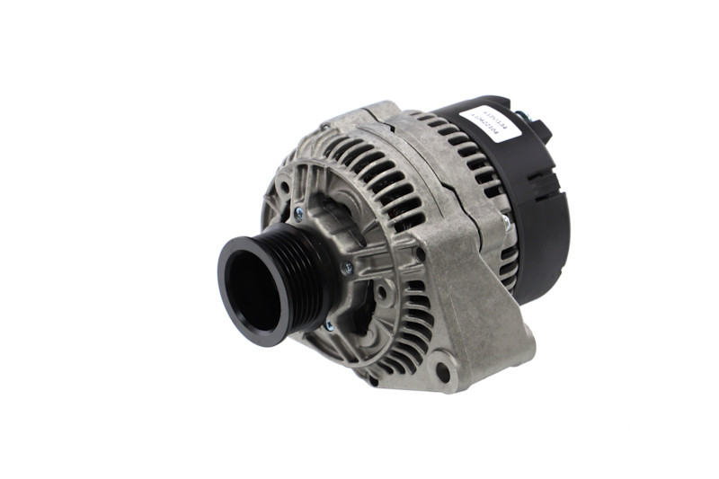 REMANTE 011-003-000243R dynamo / alternator A010 154 54 02