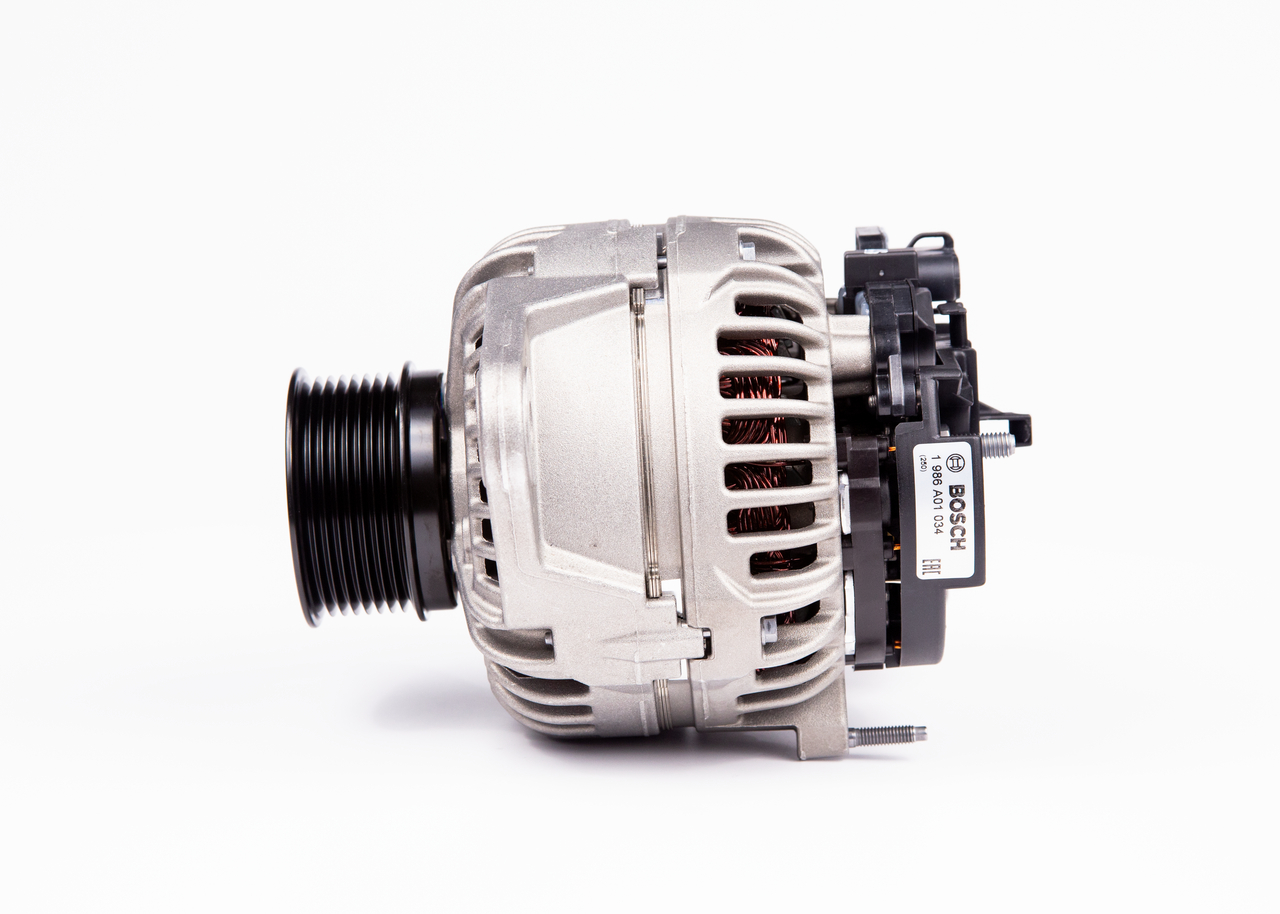 1 986 A01 034 BOSCH A004TR5392ZT Lichtmaschine