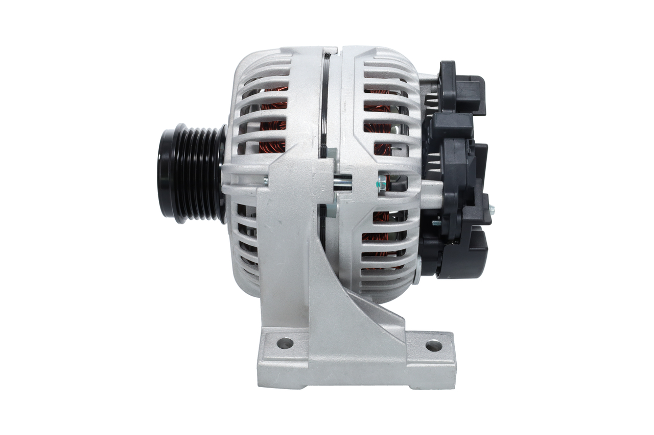 1 986 A00 895 BOSCH dynamo VOLVO V70