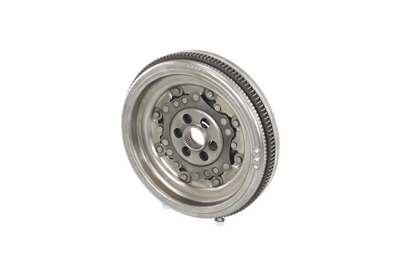 REMANTE 009-001-000119R vliegwiel 03G 105 266 AP