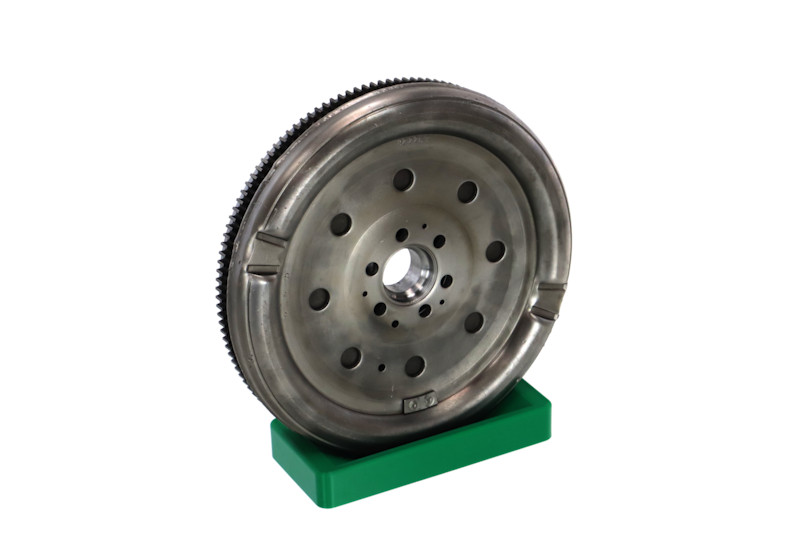REMANTE 009-001-000136R vliegwiel 03L105266EA