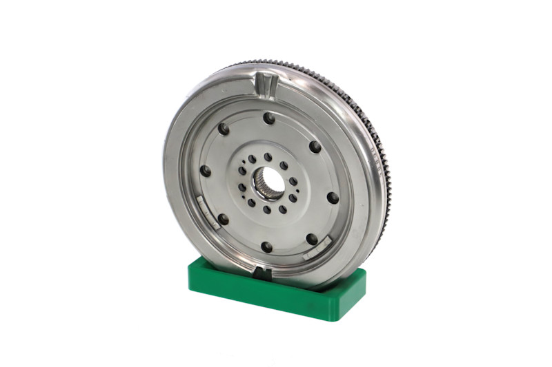 REMANTE 009-001-000152R vliegwiel 022 105 266 AK