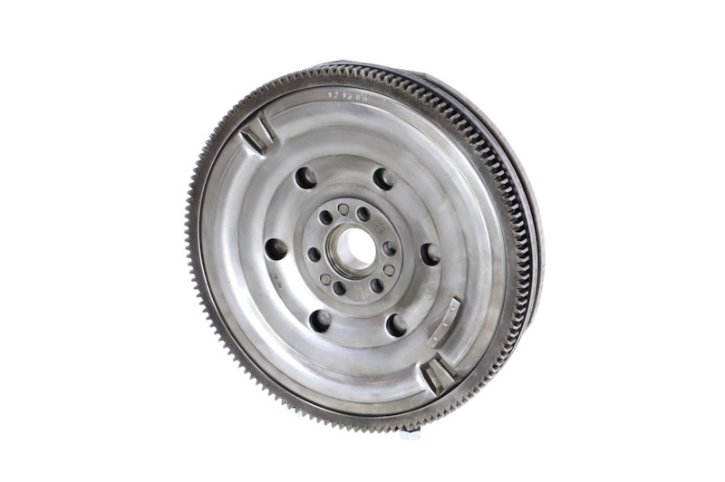 REMANTE 009-001-000215R vliegwiel 12310-ET01C
