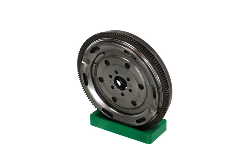REMANTE 009-001-000230R Βολάν Audi A4 8h 1.8 T quattro 163 PS Βενζίνη 2003