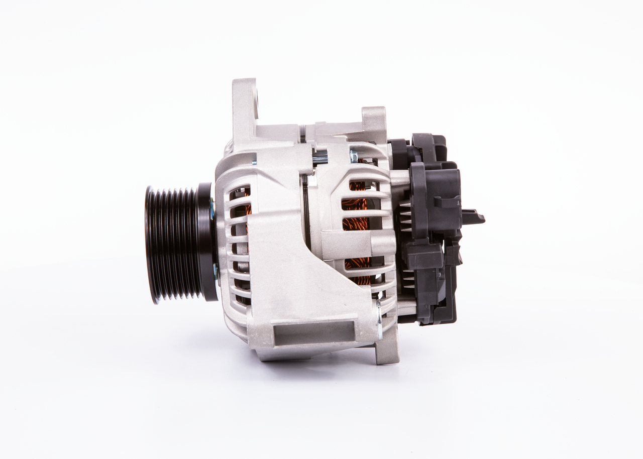 BOSCH A0121541002 Dynamo / Alternator 1 986 A00 913
