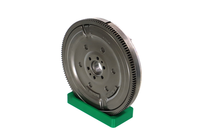 REMANTE 009-001-000271R vliegwiel 0532 W4