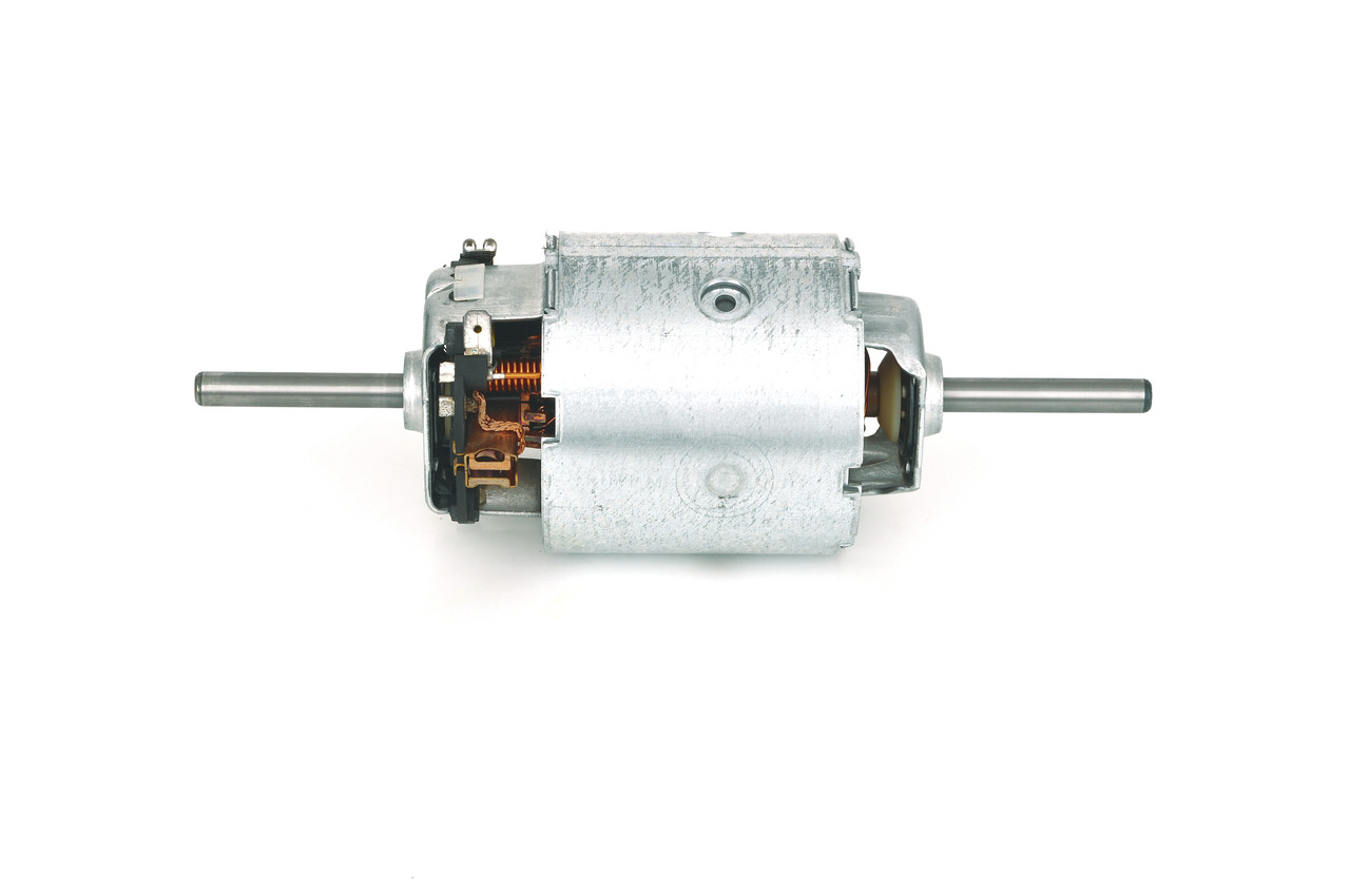 BOSCH 0 130 111 011 elektrische motor, kachelventilator 000 830 79 08