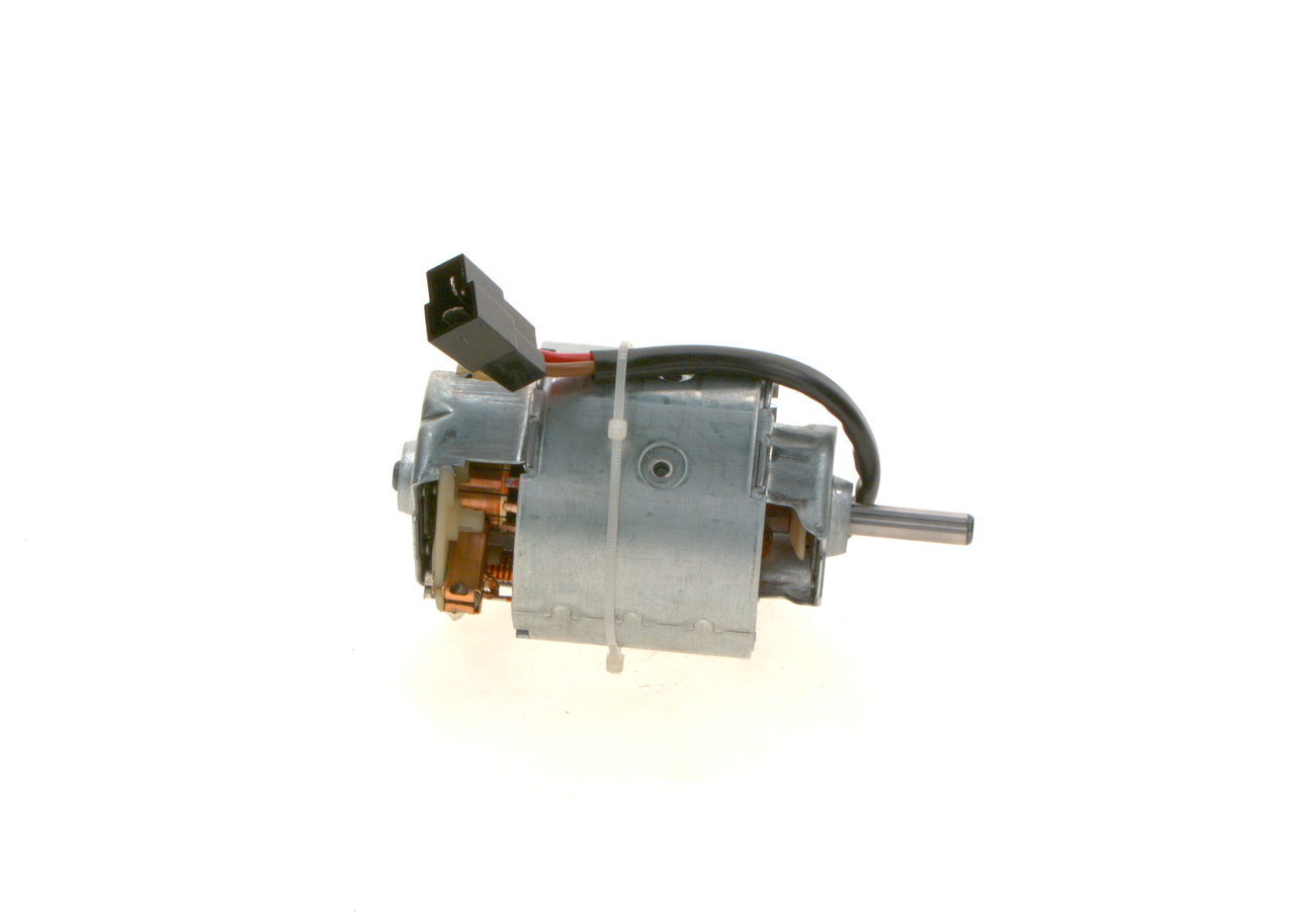 0 130 111 101 BOSCH 302855 Gebläsemotor