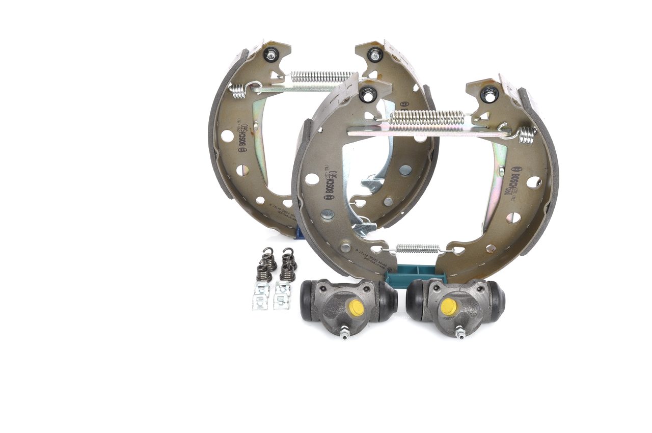 BOSCH 0 204 114 002 remmenset, trommelrem 7701205105