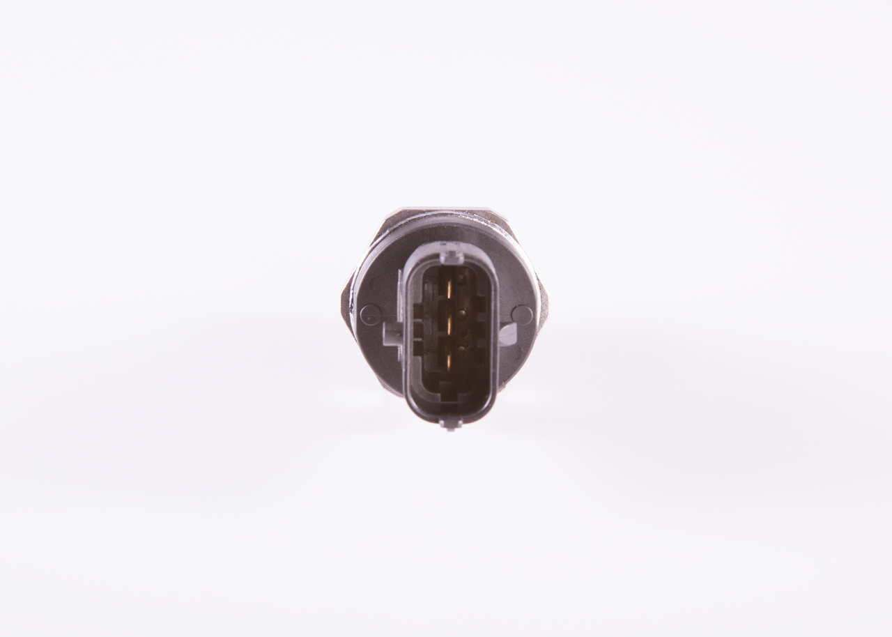 BOSCH 0 281 002 930 brandstofdruksensor 504333094