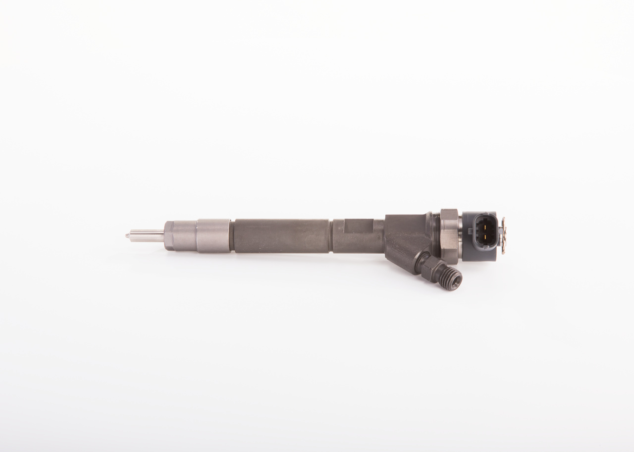 BOSCH 0 445 110 141 injector Renault Master 3 Van
