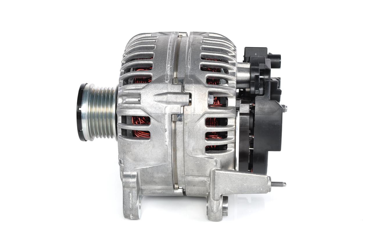 BOSCH 03F903023D Alternateur 0 124 525 545