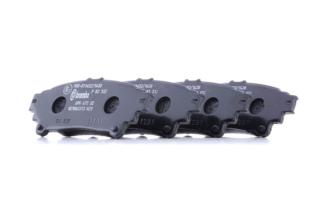 LEXUS IS Jarrupalat BREMBO P 83 132
