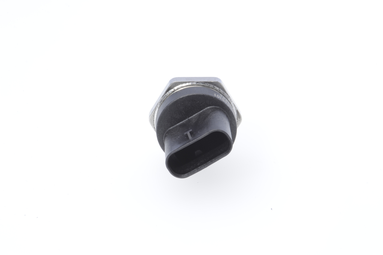BOSCH 0 261 545 101 Sensor, pressão do combustível Mercedes A205 AMG C 63 S 4.0 (205.487) 510 cv Gasolina 2017