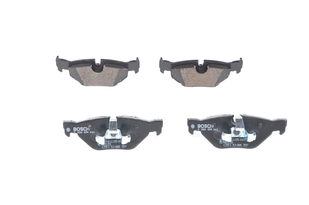 BOSCH 0 986 494 061 Pastiglie dei freni BMW E90 328 i xDrive 234 CV Benzina 2009